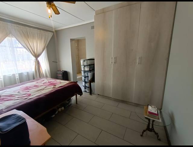 3 BEDROOM HOUSE FOR SALE IN VANDERBIJLPARK SW 1